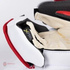 Bauer Vapor HyperLite Senior Goalie Blocker 32 Bauer Vapor HyperLite Senior Goalie Blocker -Hockey Equipment Store bauer blockers bauer vapor hyperlite senior goalie blocker 27972274356290