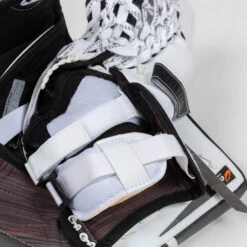 Bauer Supreme UltraSonic Senior Goalie Catcher 24 Bauer Supreme UltraSonic Senior Goalie Catcher -Hockey Equipment Store bauer catchers bauer supreme ultrasonic senior goalie catcher 14231451566146