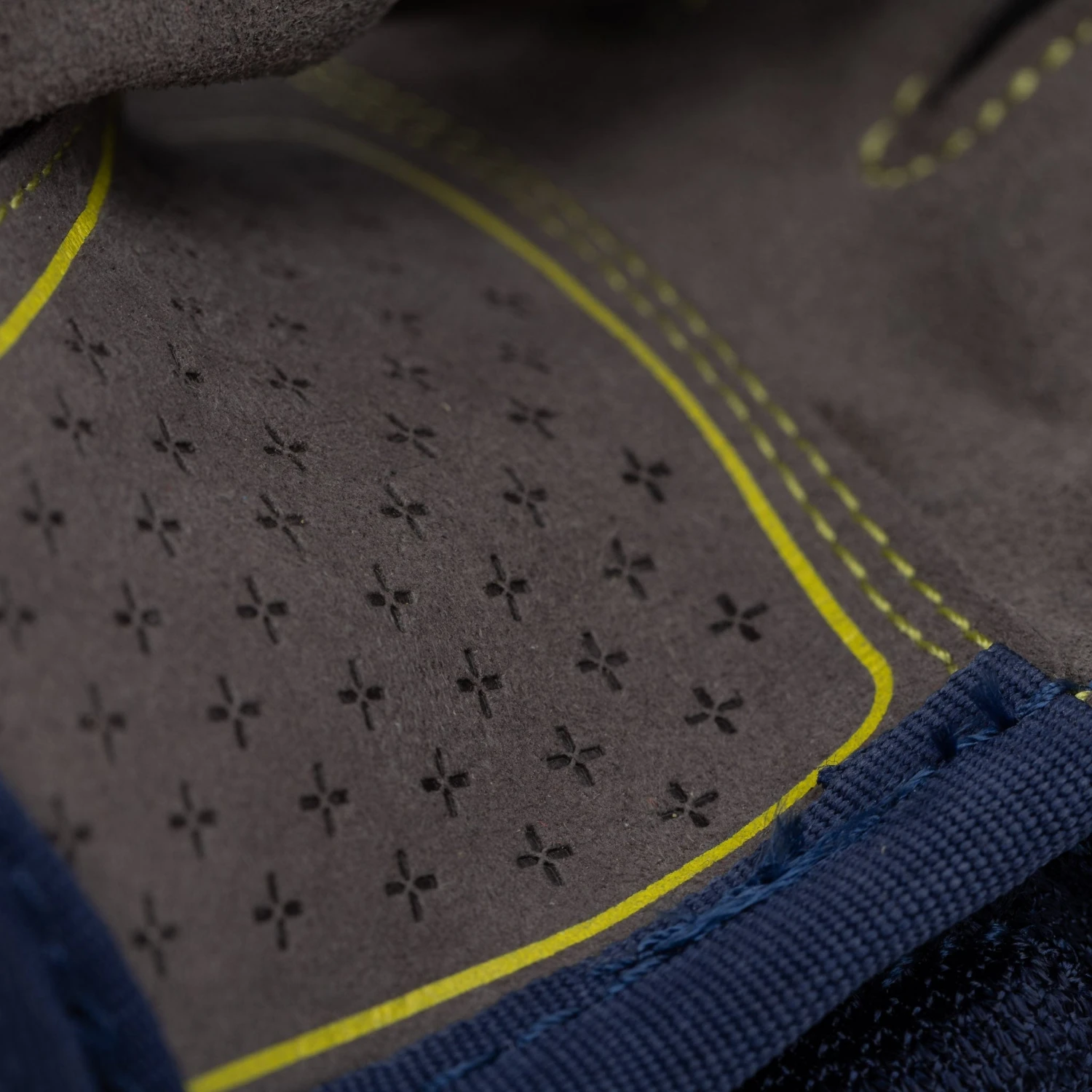 Bauer Supreme M5 Pro Junior Hockey Gloves 16 Bauer Supreme M5 Pro Junior Hockey Gloves - Image 14