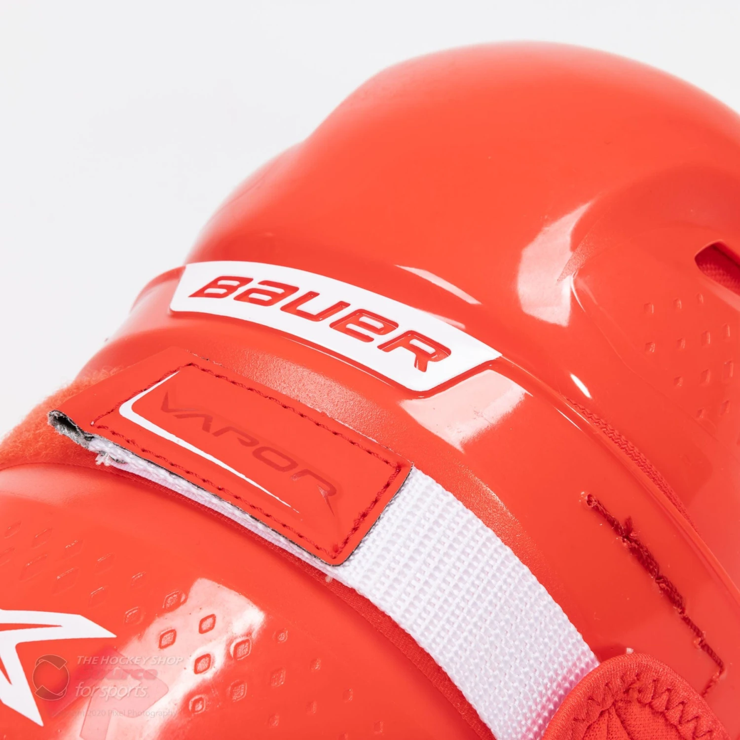 Bauer Vapor X-R Senior Hockey Shin Guards 6 Bauer Vapor X-R Senior Hockey Shin Guards - Image 4