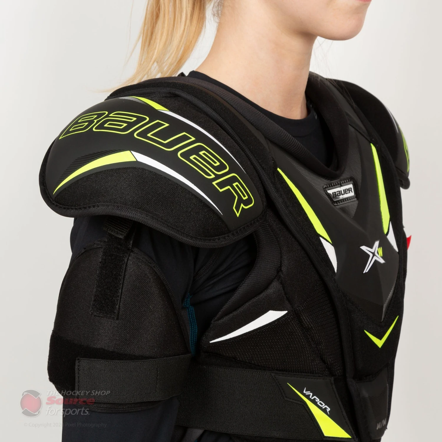 Bauer Vapor X-W Womens Hockey Shoulder Pads 5 Bauer Vapor X-W Womens Hockey Shoulder Pads - Image 3