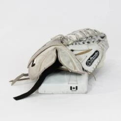 Brian's S Series Junior Goalie Catcher - Demo B -Hockey Equipment Store brian s catchers demo brian s s series junior goalie catcher demo b white regular 15169443430466