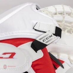 CCM Extreme Flex 5 Senior Goalie Catcher - 600 Break Angle -Hockey Equipment Store ccm catchers ccm extreme flex 5 senior goalie catcher 600 break angle 27972556554306