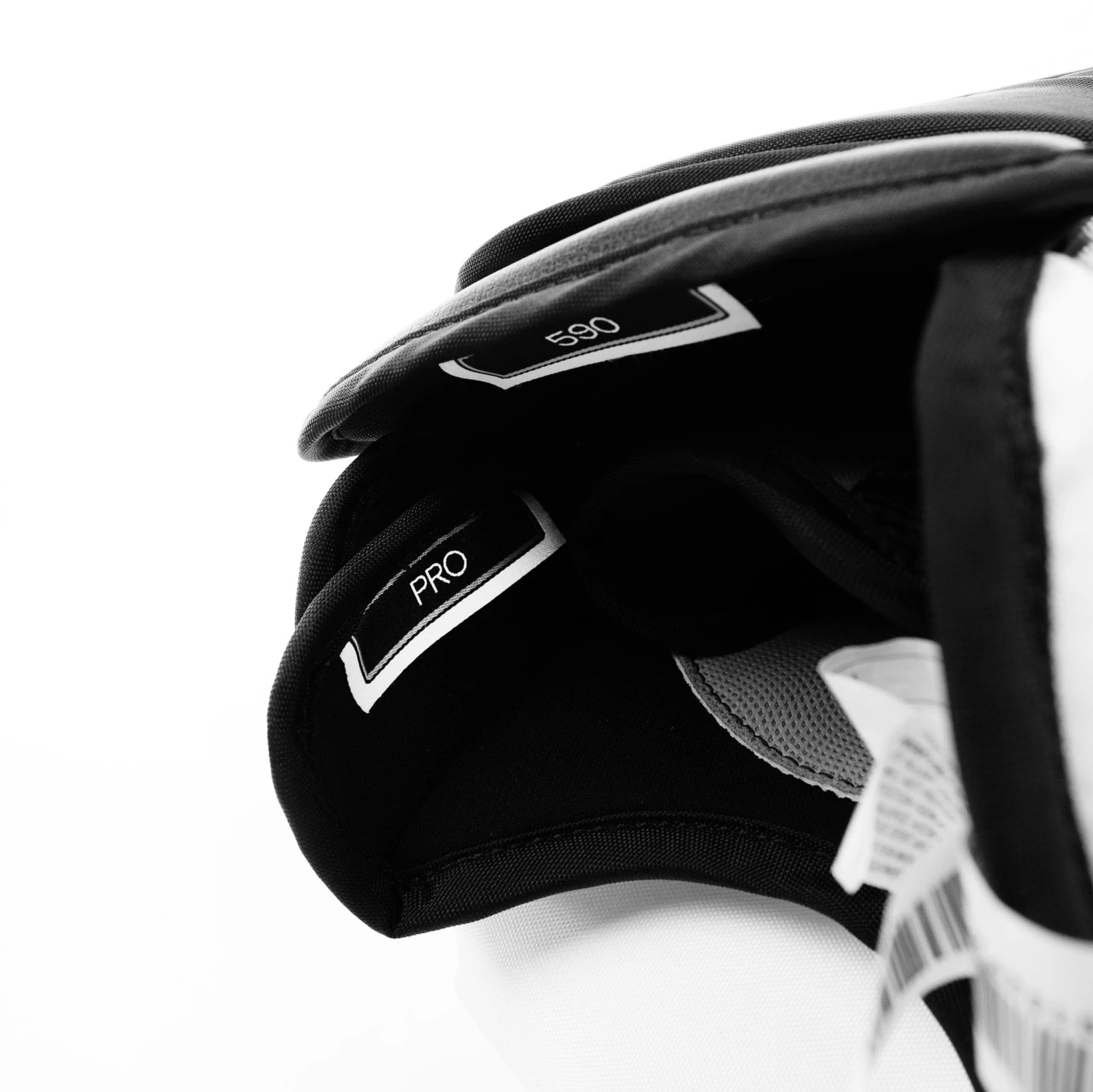 CCM Extreme Flex 5 Senior Goalie Catcher - "Pro" Stock - Cam Matwiv 6 CCM Extreme Flex 5 Senior Goalie Catcher - "Pro" Stock - Cam Matwiv - Image 4