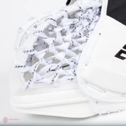 CCM Extreme Flex E4.9 Intermediate Goalie Catcher - Source Exclusive -Hockey Equipment Store ccm catchers ccm extreme flex e4 9 intermediate goalie catcher source exclusive 5323903041602