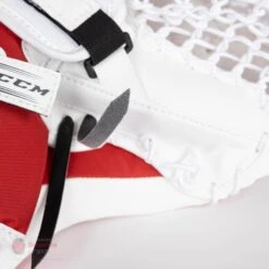 CCM Extreme Flex E5.5 Youth Goalie Catcher 20 CCM Extreme Flex E5.5 Youth Goalie Catcher -Hockey Equipment Store ccm catchers ccm extreme flex e5 5 youth goalie catcher 27972558848066