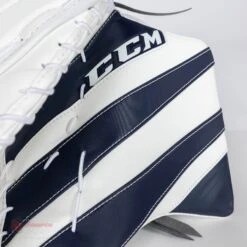 CCM Extreme Flex E5.9 Intermediate Goalie Catcher -Hockey Equipment Store ccm catchers ccm extreme flex e5 9 intermediate goalie catcher 27988516634690