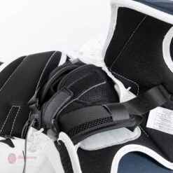 CCM Extreme Flex E5.9 Intermediate Goalie Catcher -Hockey Equipment Store ccm catchers ccm extreme flex e5 9 intermediate goalie catcher 27988517126210