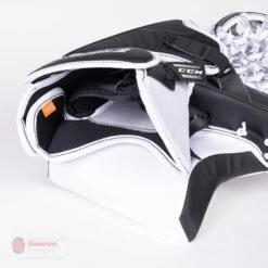CCM Extreme Flex E5.9 Intermediate Goalie Catcher - Source Exclusive 24 CCM Extreme Flex E5.9 Intermediate Goalie Catcher - Source Exclusive -Hockey Equipment Store ccm catchers ccm extreme flex e5 9 intermediate goalie catcher source exclusive 28235136598082