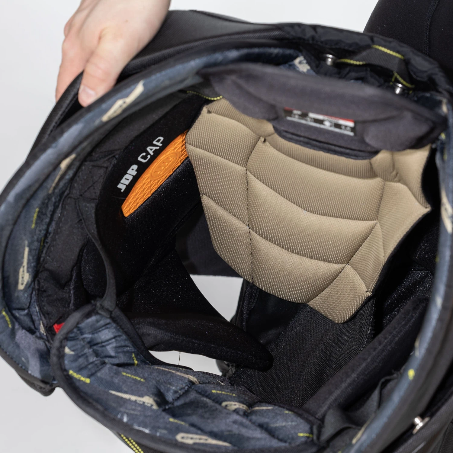 CCM Tacks AS-V Senior Hockey Pants 16 CCM Tacks AS-V Senior Hockey Pants - Image 14