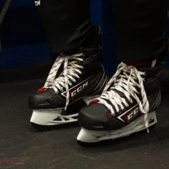 CCM Jetspeed FT2 Junior Hockey Skates -Hockey Equipment Store ccm hockey skates ccm jetspeed ft2 junior hockey skates 4918310305858