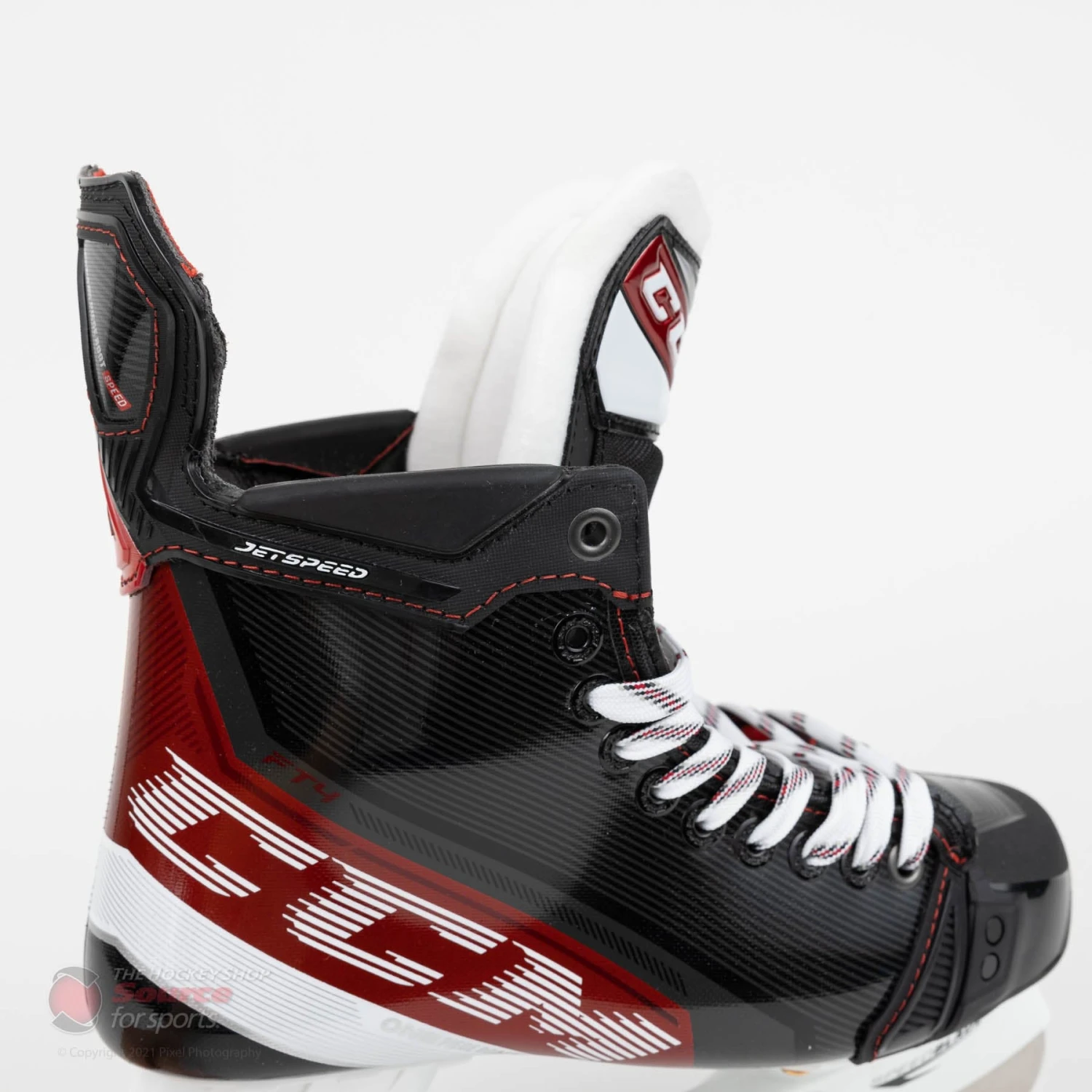 CCM Jetspeed FT4 Intermediate Hockey Skates 4 CCM Jetspeed FT4 Intermediate Hockey Skates - Image 2