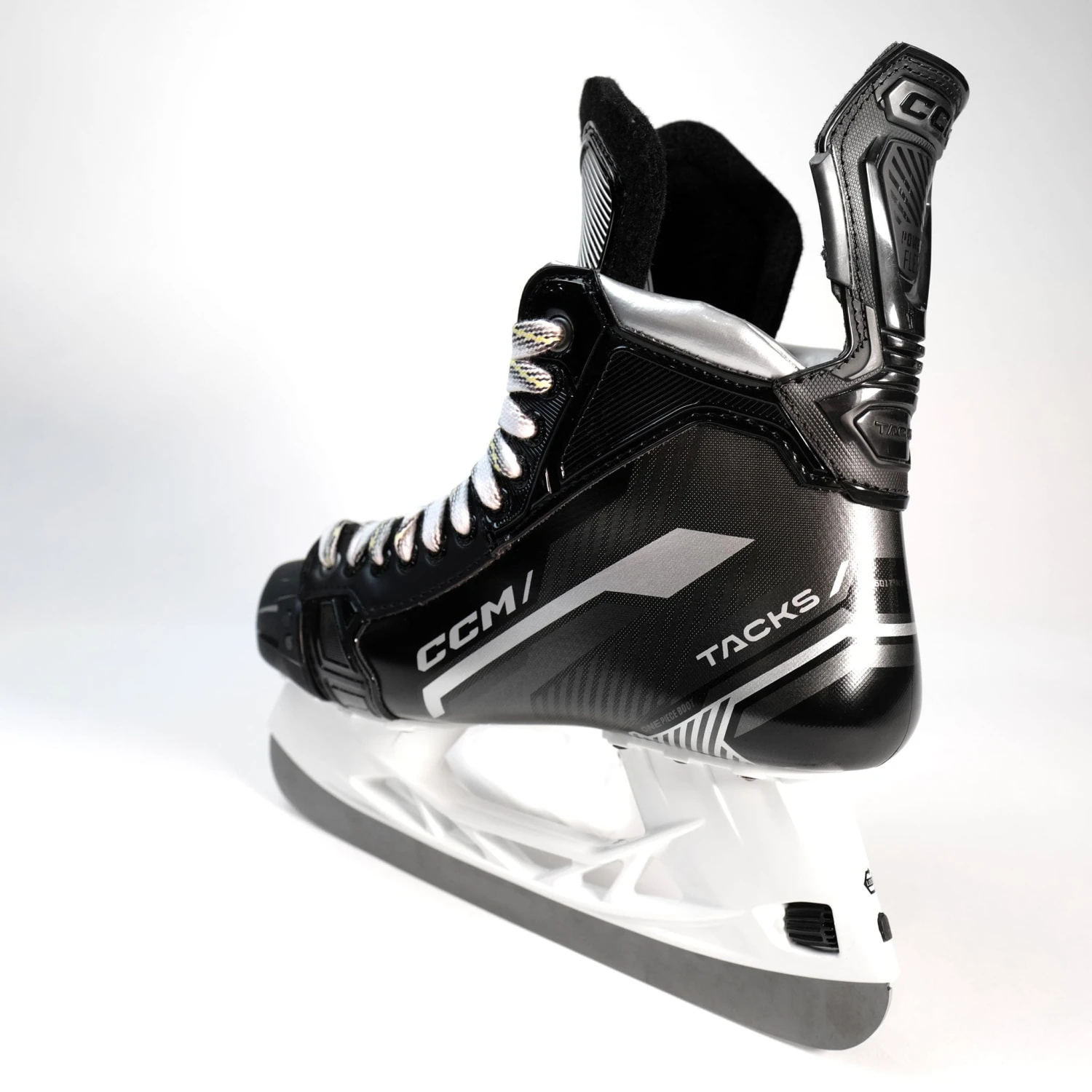 CCM Tacks Vector Premier Intermediate Hockey Skates 11 CCM Tacks Vector Premier Intermediate Hockey Skates - Image 9