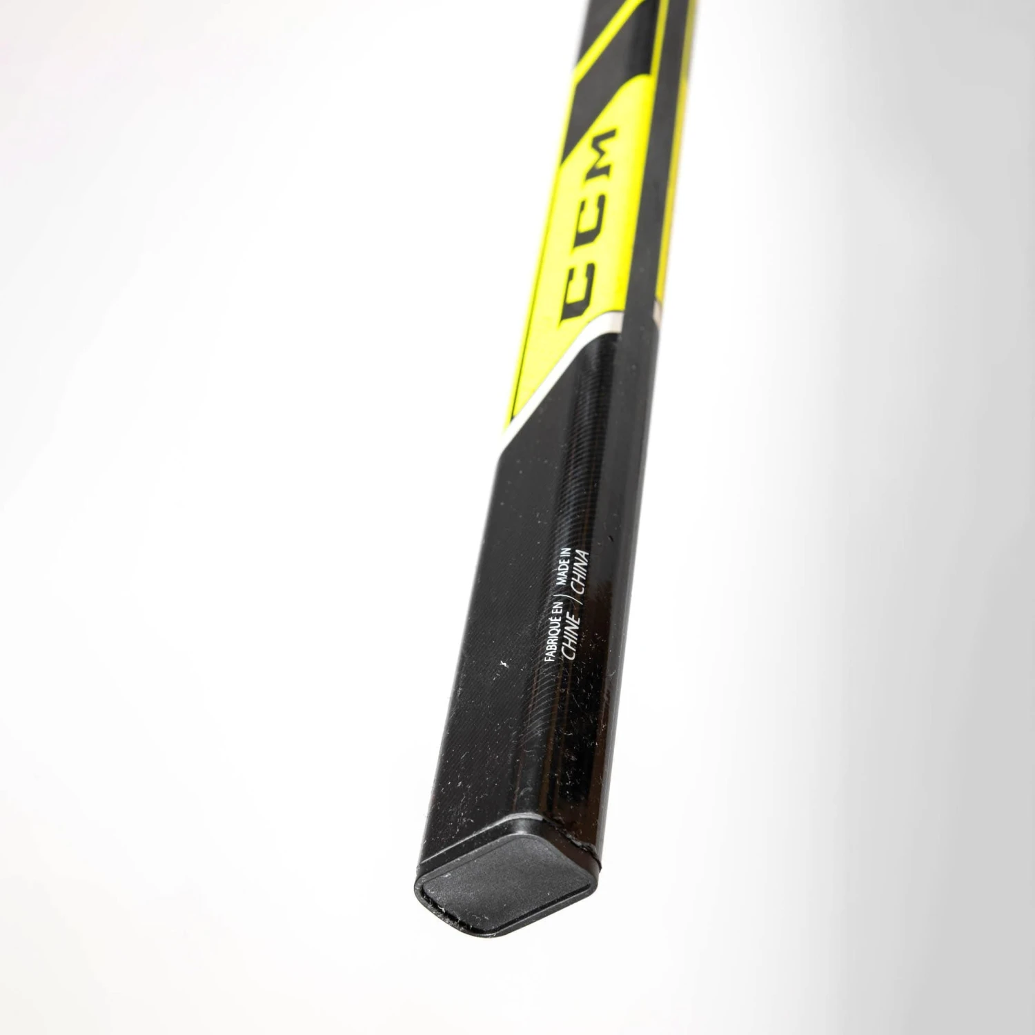 CCM Super Tacks 9360 Intermediate Hockey Stick 4 CCM Super Tacks 9360 Intermediate Hockey Stick - Image 2