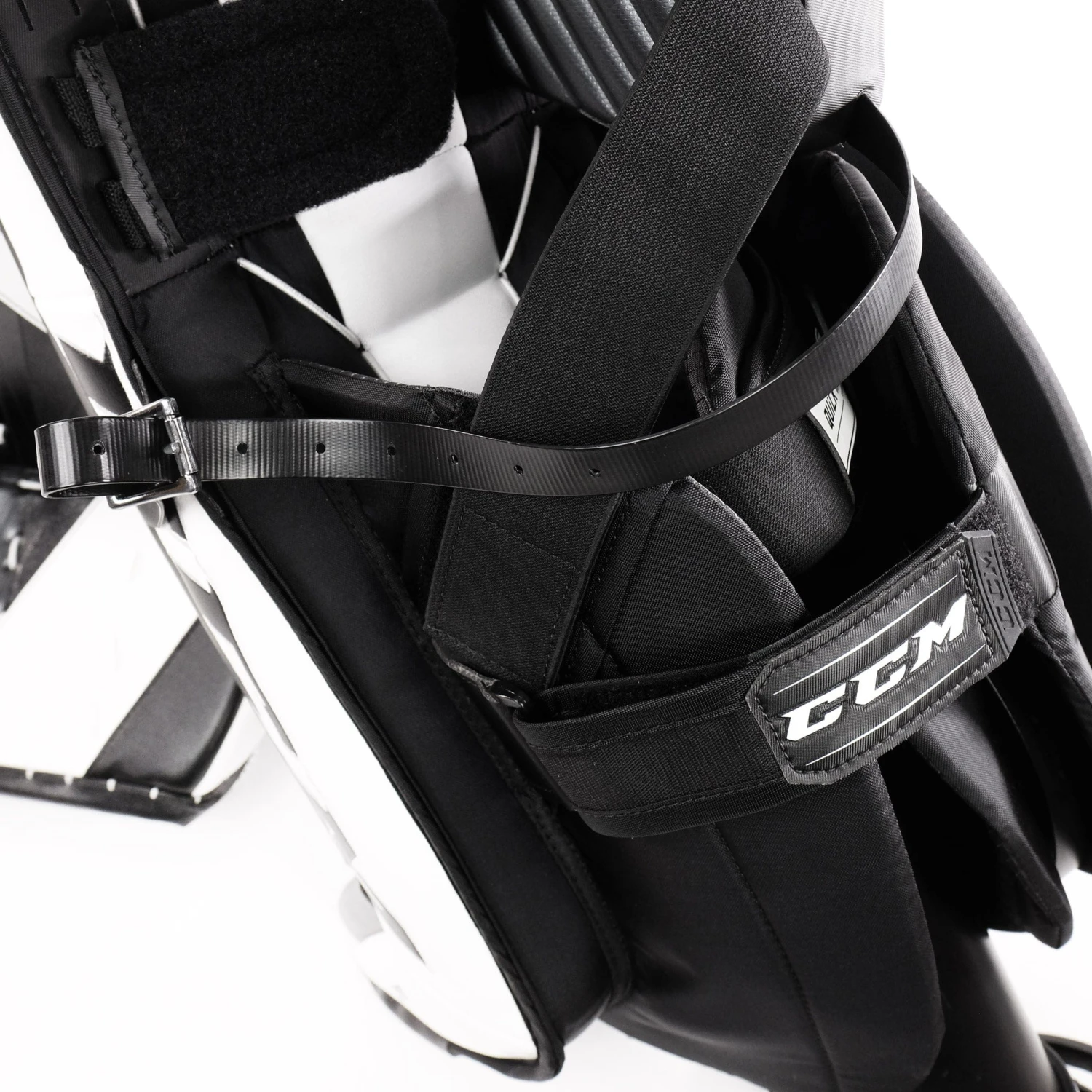 CCM Extreme Flex 5 Senior Goalie Leg Pads - "Pro" Stock - Cam Matwiv 7 CCM Extreme Flex 5 Senior Goalie Leg Pads - "Pro" Stock - Cam Matwiv - Image 5