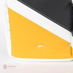 CCM Extreme Flex E5.9 Senior Goalie Leg Pads 26 CCM Extreme Flex E5.9 Senior Goalie Leg Pads -Hockey Equipment Store ccm leg pads ccm extreme flex e5 9 senior goalie leg pads 27988495466562