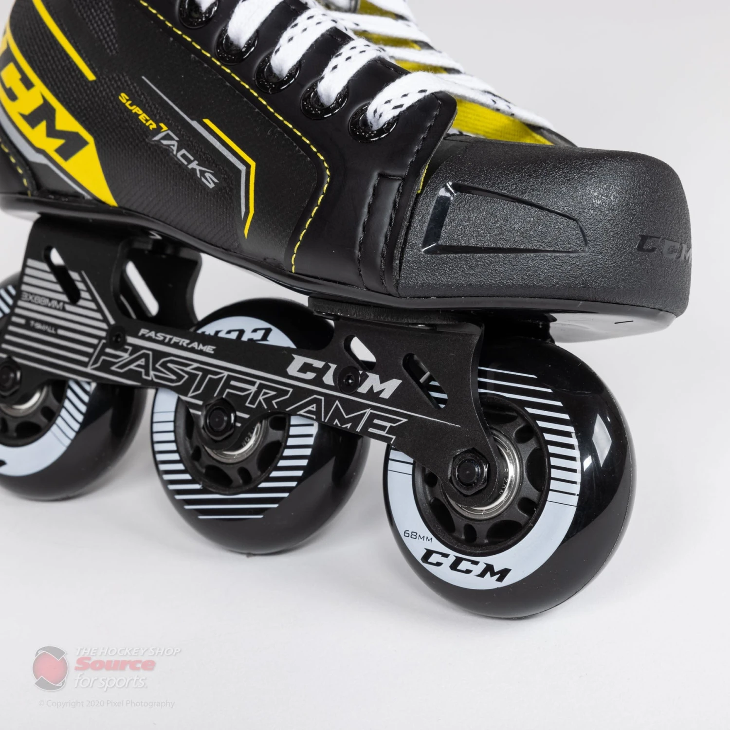 CCM Super Tacks 9350R Youth Roller Hockey Skates 11 CCM Super Tacks 9350R Youth Roller Hockey Skates - Image 9