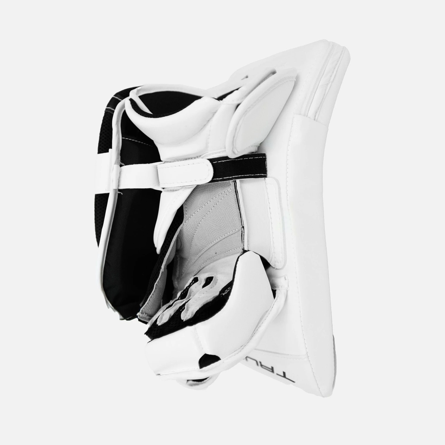 TRUE L12.2 Senior Goalie Blocker - Domestic 5 TRUE L12.2 Senior Goalie Blocker - Domestic - Image 3