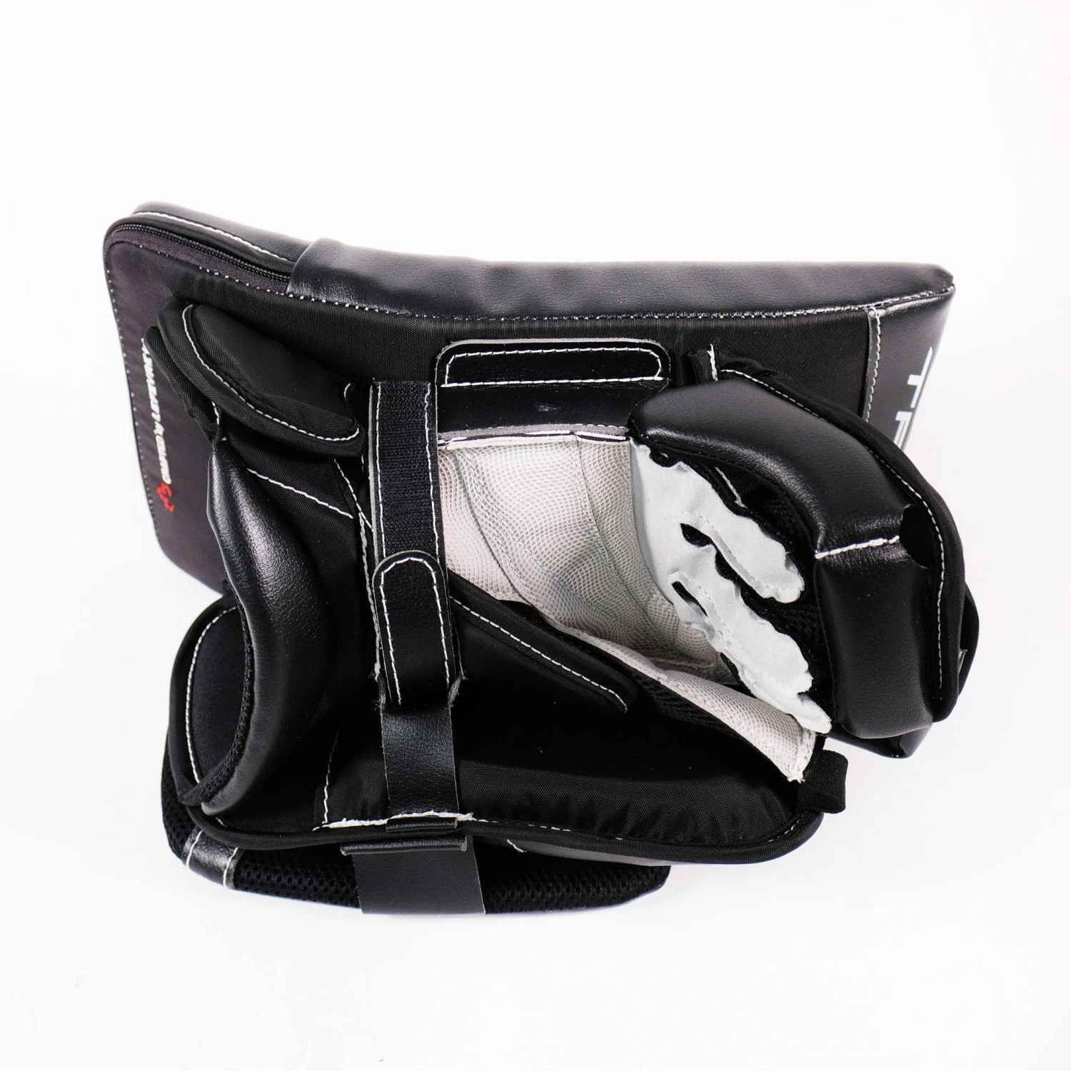 TRUE L12.2 Senior Goalie Blocker - Domestic 9 TRUE L12.2 Senior Goalie Blocker - Domestic - Image 7