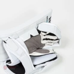 Vaughn Velocity V9 Pro Senior Goalie Blocker 20 Vaughn Velocity V9 Pro Senior Goalie Blocker -Hockey Equipment Store vaughn blockers vaughn velocity v9 pro senior goalie blocker 14509093912642