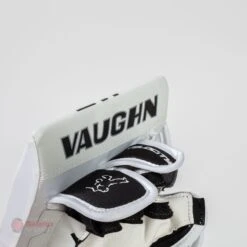 Vaughn Velocity V9 Youth Goalie Blocker 14 Vaughn Velocity V9 Youth Goalie Blocker -Hockey Equipment Store vaughn blockers vaughn velocity v9 youth goalie blocker 14509105676354