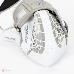 Vaughn Velocity Pro V Elite 2 Pro Carbon Senior Goalie Catcher -Hockey Equipment Store vaughn catchers vaughn velocity pro v elite 2 pro carbon senior goalie catcher 5670450757698