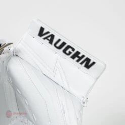 Vaughn Velocity V9 Pro Senior Goalie Catcher -Hockey Equipment Store vaughn catchers vaughn velocity v9 pro senior goalie catcher 14508920668226