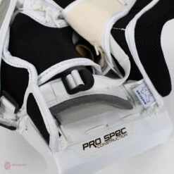 Vaughn Ventus SLR2-ST Pro Carbon Senior Goalie Catcher -Hockey Equipment Store vaughn catchers vaughn ventus slr2 st pro carbon senior goalie catcher 5670463799362