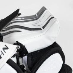 Vaughn Ventus SLR3 Junior Goalie Catcher -Hockey Equipment Store vaughn catchers vaughn ventus slr3 junior goalie catcher 29106355470402