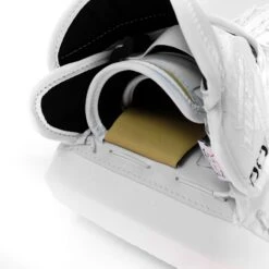 Vaughn Ventus T8800 Pro Carbon W/ V6 Graphic Senior Goalie Catcher -Hockey Equipment Store vaughn catchers vaughn ventus t8800 pro carbon w v6 graphic senior goalie catcher white regular 29089161871426