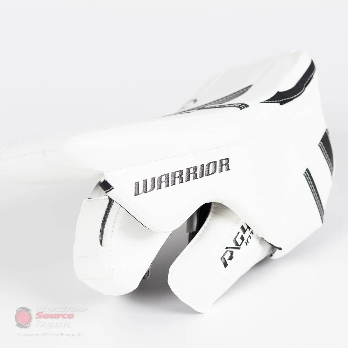 Warrior Ritual G4 Intermediate Goalie Blocker 7 Warrior Ritual G4 Intermediate Goalie Blocker - Image 5