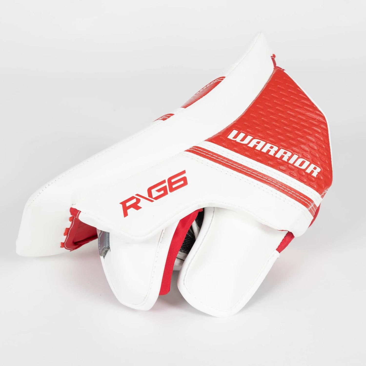 Warrior Ritual G6 E+ Intermediate Goalie Blocker 4 Warrior Ritual G6 E+ Intermediate Goalie Blocker - Image 2