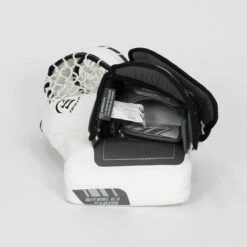 Warrior Ritual G3 Intermediate Goalie Catcher - Demo -Hockey Equipment Store warrior catchers demo warrior ritual g3 intermediate goalie catcher demo white full right 15202530558018