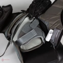 Warrior Ritual GT2 Pro Senior Goalie Catcher -Hockey Equipment Store warrior catchers warrior ritual gt2 pro senior goalie catcher 5024686473282