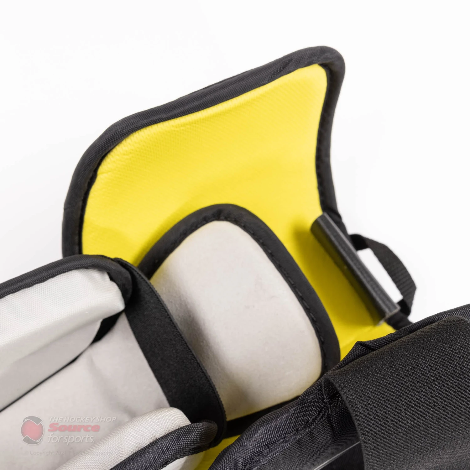 Warrior Ritual X3 E Intermediate Goalie Knee Pads 8 Warrior Ritual X3 E Intermediate Goalie Knee Pads - Image 6