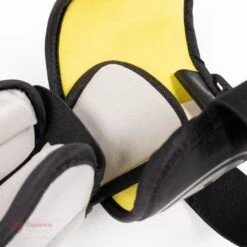 Warrior Ritual X3 E Junior Goalie Knee Pads -Hockey Equipment Store warrior knee pads warrior ritual x3 e junior goalie knee pads jr 27972403658818