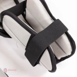 Warrior Ritual X3 Pro Senior Goalie Knee Pads 13 Warrior Ritual X3 Pro Senior Goalie Knee Pads -Hockey Equipment Store warrior knee pads warrior ritual x3 pro senior goalie knee pads sr 27972423123010